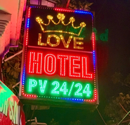 Love Hotel – Khách sạn Gò Vấp 102 Trần Thị Nghỉ